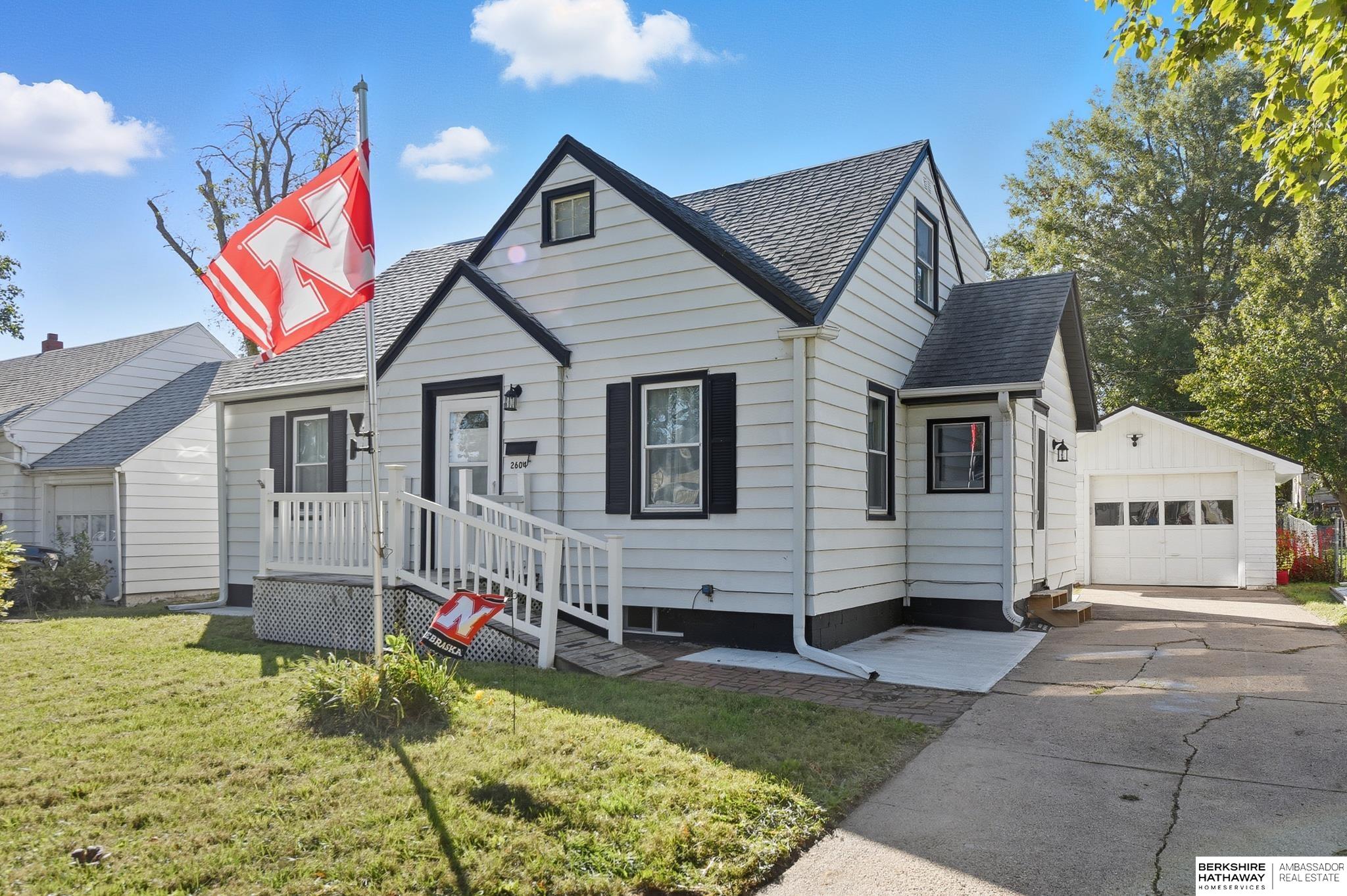 Bellevue, Nebraska 68005, United States, 3 Bedrooms Bedrooms, ,1 BathroomBathrooms,Residential,Active,233790