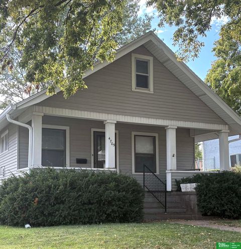 Photo of 4705 Cass Street, Omaha, NE 68131 (MLS # 22529416) Photo of 4705 Cass Street, Omaha, NE 68131 (MLS # 22529416)