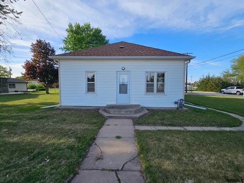 Photo of 321 E Johnson Street, Clay Center, NE 68933 (MLS # 22614083)