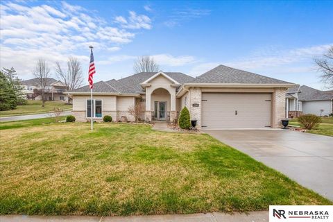 Photo of 1509 S 190th Plaza, Omaha, NE 68130 (MLS # 22609017)