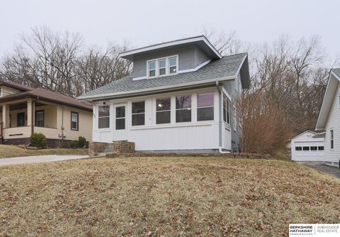 Photo of 111 Locust Lodge Avenue, Council Bluffs, IA 51503 (MLS # 22609198)