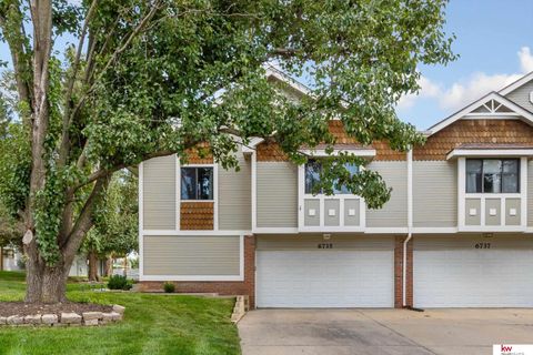 Photo of 6735 S 153rd Circle, Omaha, NE 68137 (MLS # 22527041)