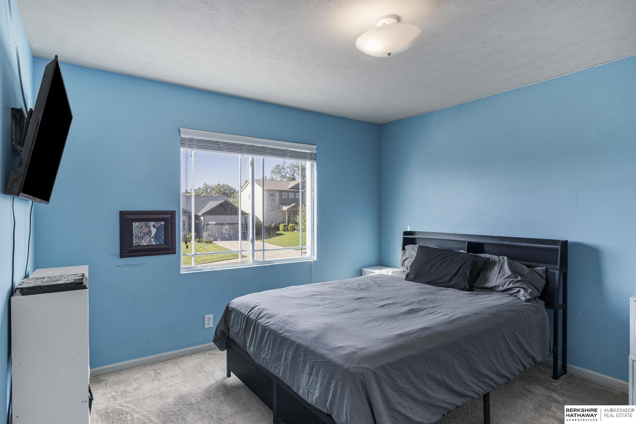 Omaha, Nebraska 68142, United States, 3 Bedrooms Bedrooms, ,2 BathroomsBathrooms,Residential,Active,225642