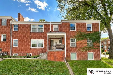 Photo of 3167 Jackson Street #14, Omaha, NE 68105 (MLS # 22607074)