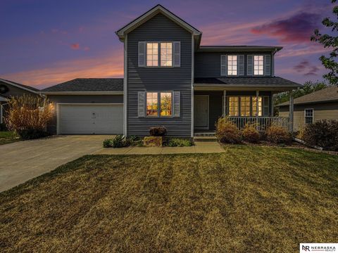 Photo of 1123 Rainy River Bay, Lincoln, NE 68505 (MLS # 22619059)