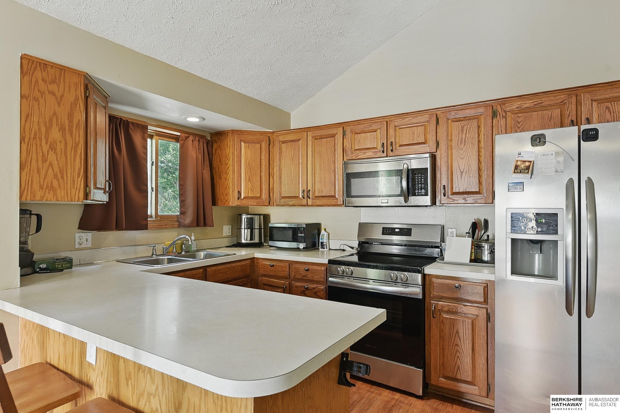 Omaha, Nebraska 68122, United States, 3 Bedrooms Bedrooms, ,2 BathroomsBathrooms,Residential,Pending,180847