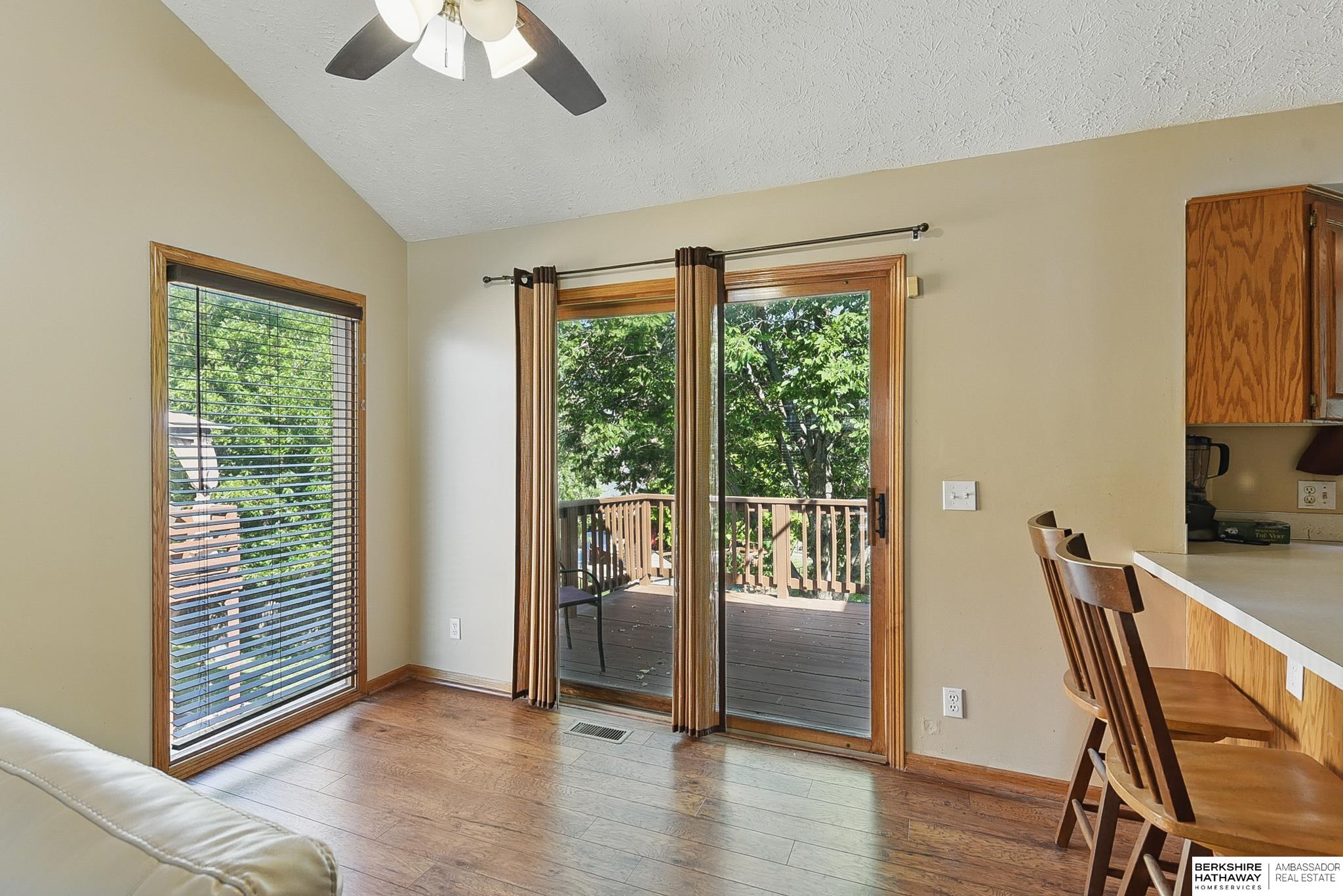 Omaha, Nebraska 68122, United States, 3 Bedrooms Bedrooms, ,2 BathroomsBathrooms,Residential,Pending,180847