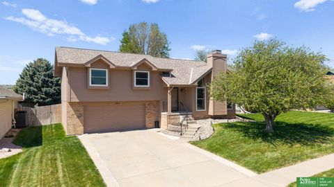 Photo of 16600 Adams Street, Omaha, NE 68135 (MLS # 22611012)
