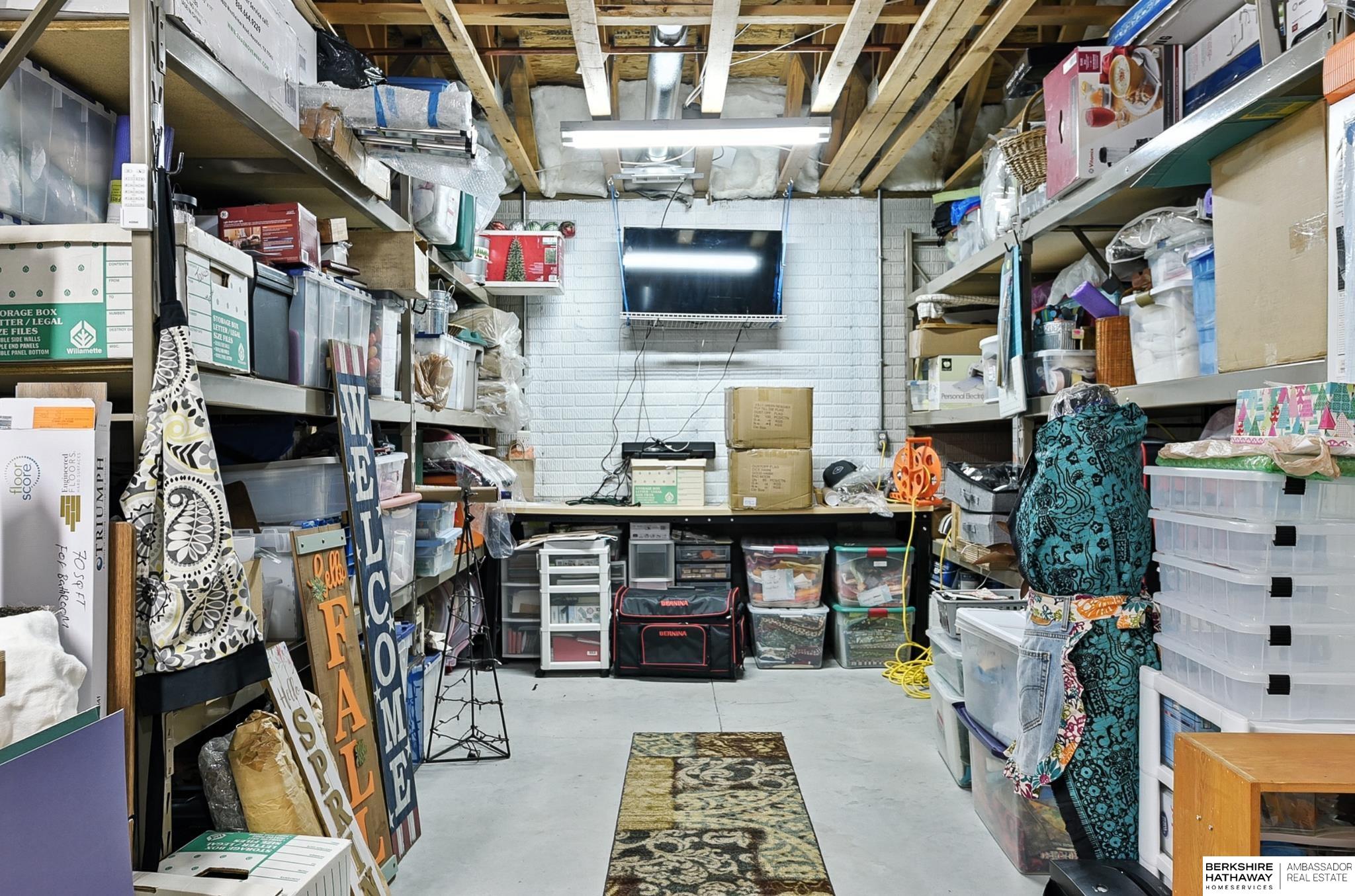 Louisville, Nebraska 68037, United States, 3 Bedrooms Bedrooms, ,3 BathroomsBathrooms,Residential,Active,198590