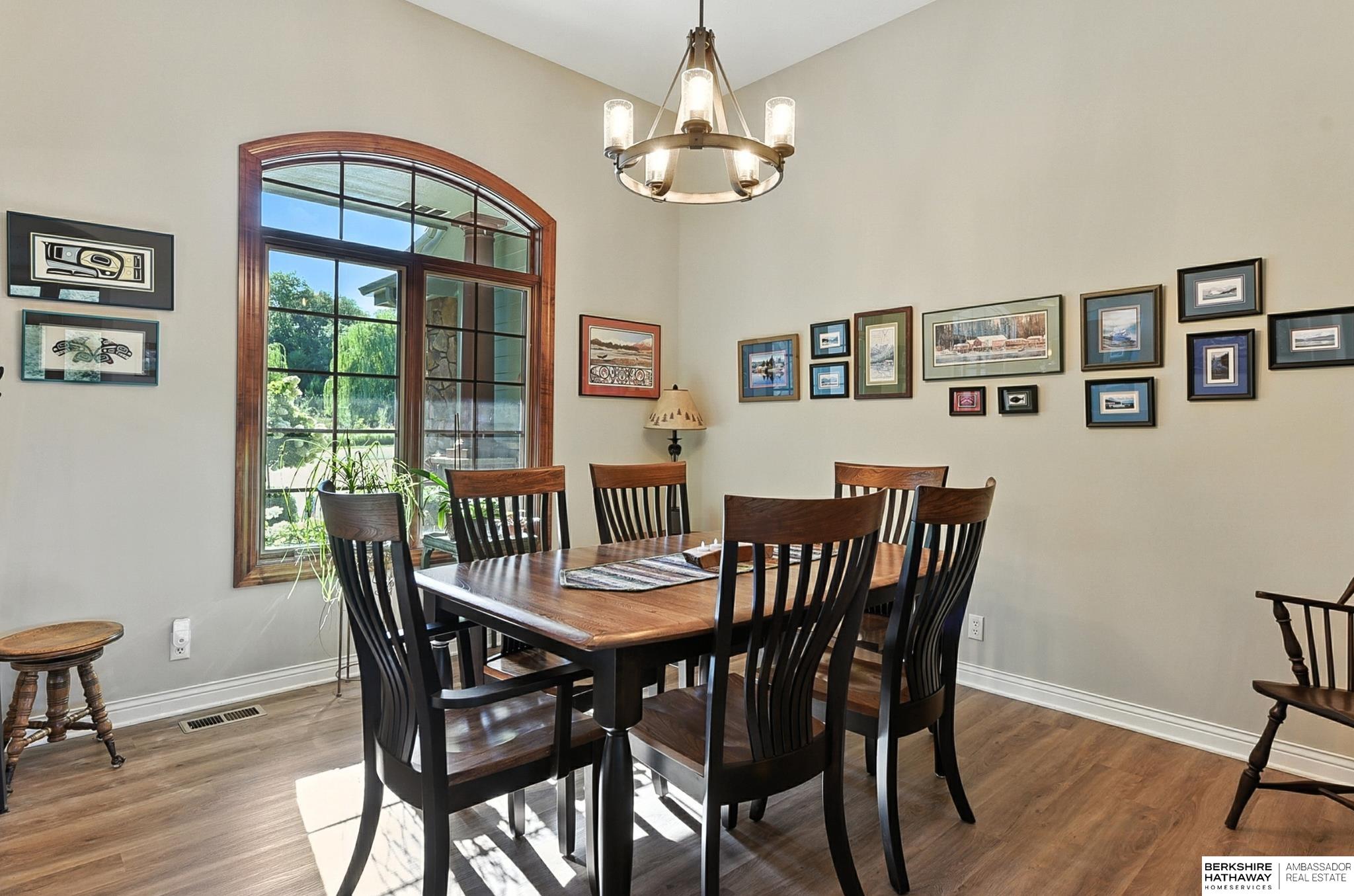 Louisville, Nebraska 68037, United States, 3 Bedrooms Bedrooms, ,3 BathroomsBathrooms,Residential,Active,198590