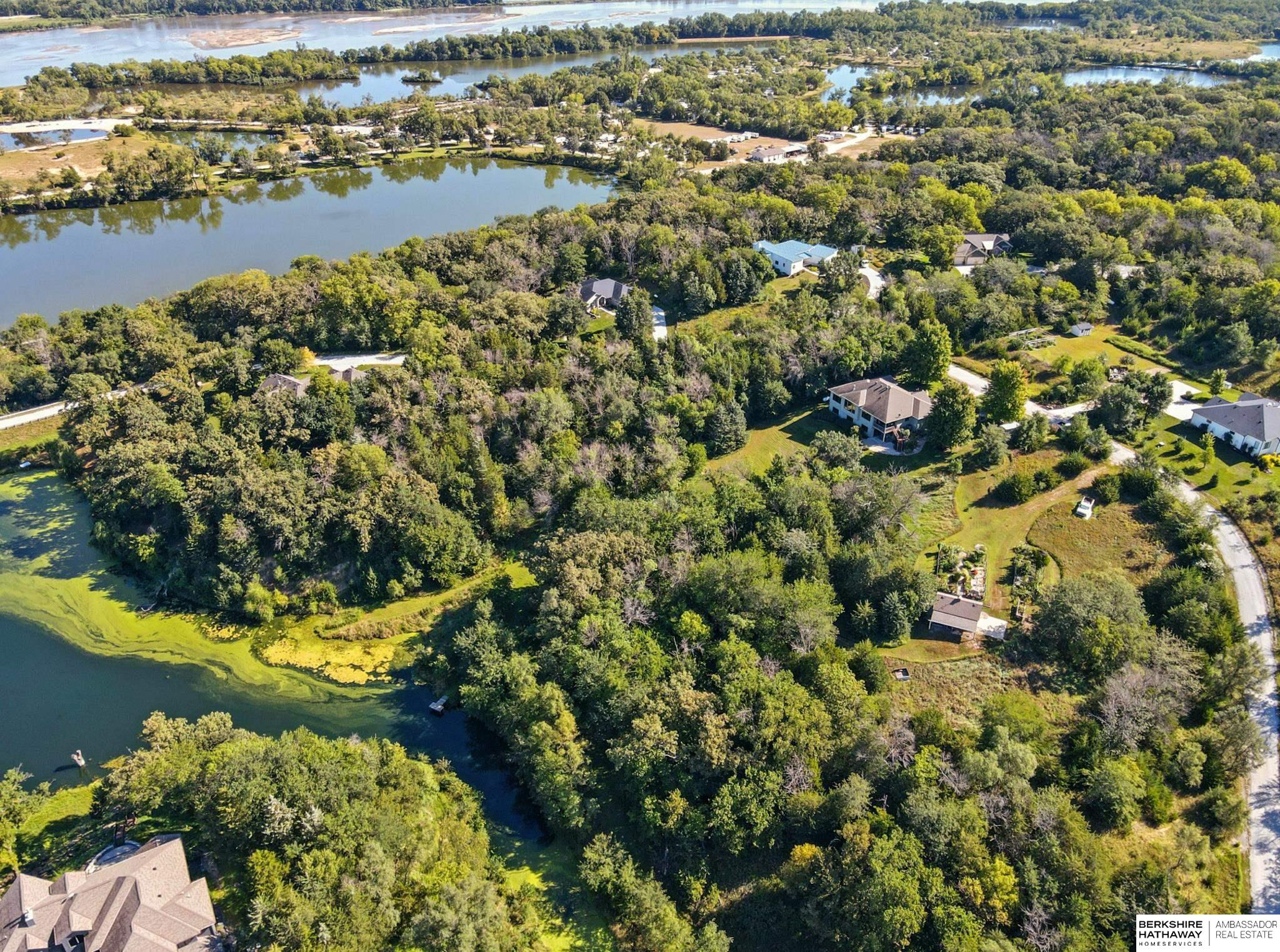 Louisville, Nebraska 68037, United States, 3 Bedrooms Bedrooms, ,3 BathroomsBathrooms,Residential,Active,198590