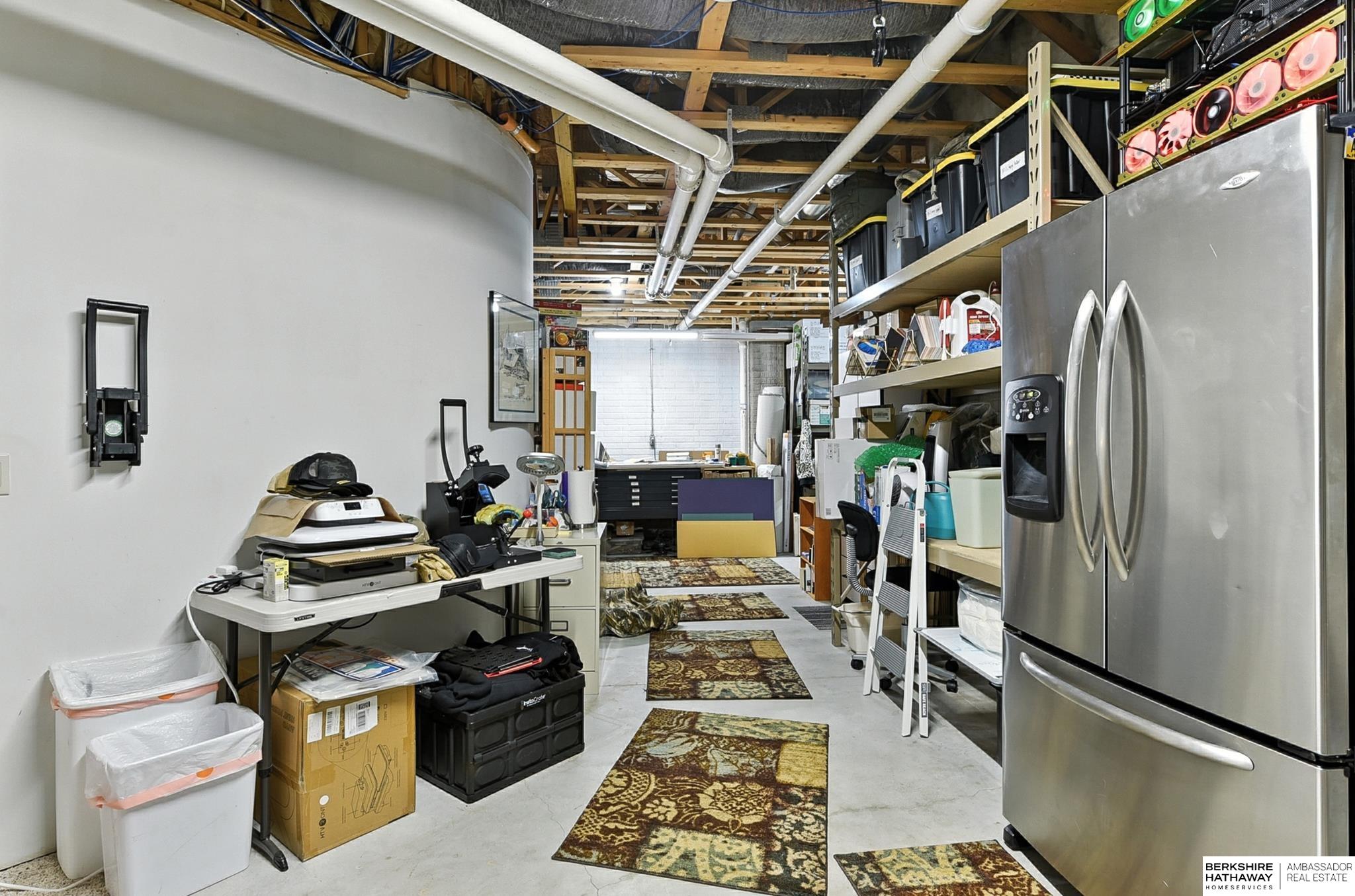 Louisville, Nebraska 68037, United States, 3 Bedrooms Bedrooms, ,3 BathroomsBathrooms,Residential,Active,198590