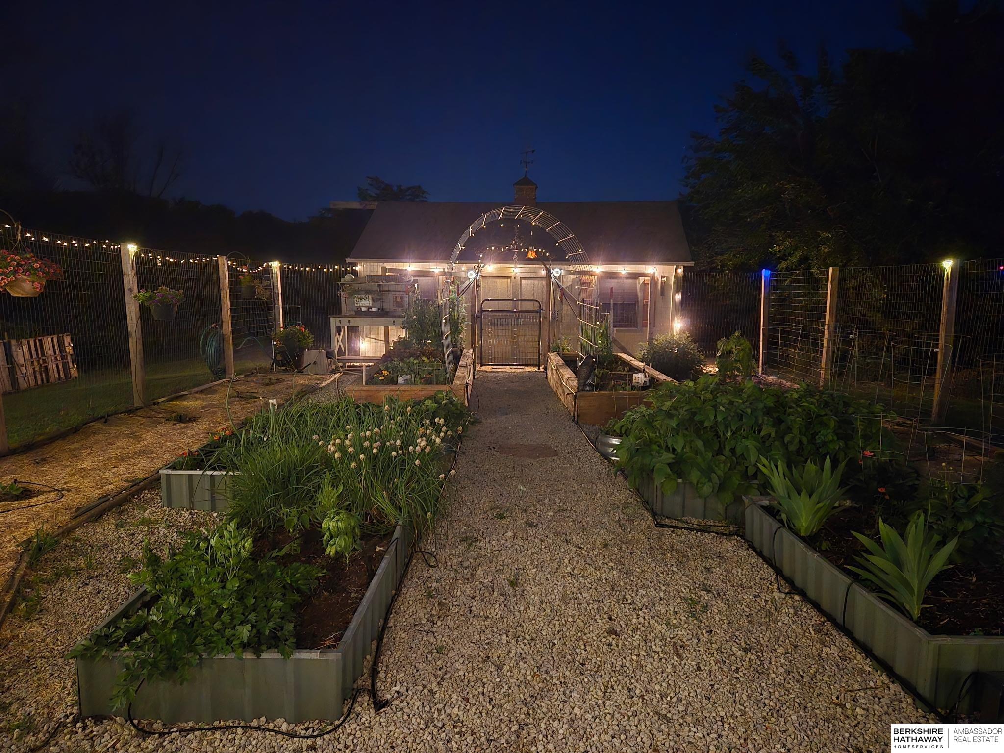 Louisville, Nebraska 68037, United States, 3 Bedrooms Bedrooms, ,3 BathroomsBathrooms,Residential,Active,198590