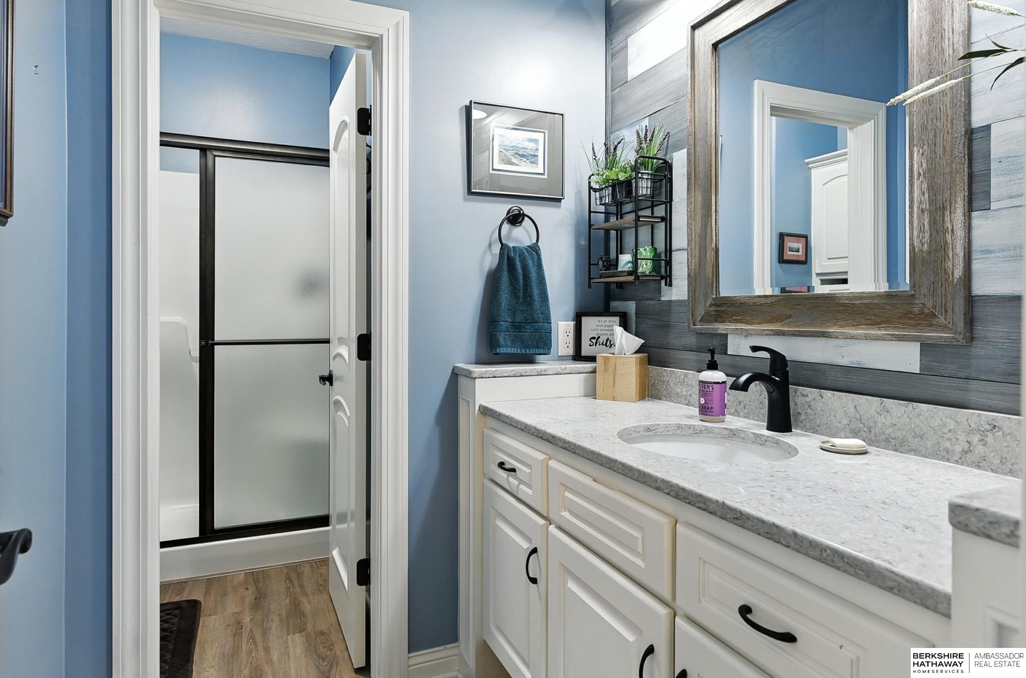 Louisville, Nebraska 68037, United States, 3 Bedrooms Bedrooms, ,3 BathroomsBathrooms,Residential,Active,198590