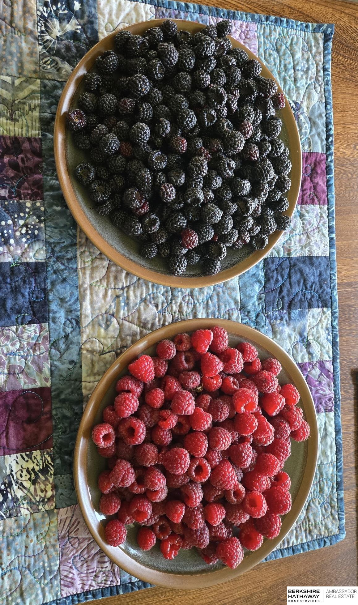 Louisville, Nebraska 68037, United States, 3 Bedrooms Bedrooms, ,3 BathroomsBathrooms,Residential,Active,198590