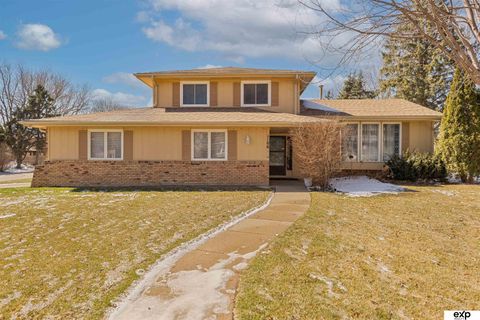 Photo of 1106 Eldorado Drive, Omaha, NE 68154 (MLS # 22607215)