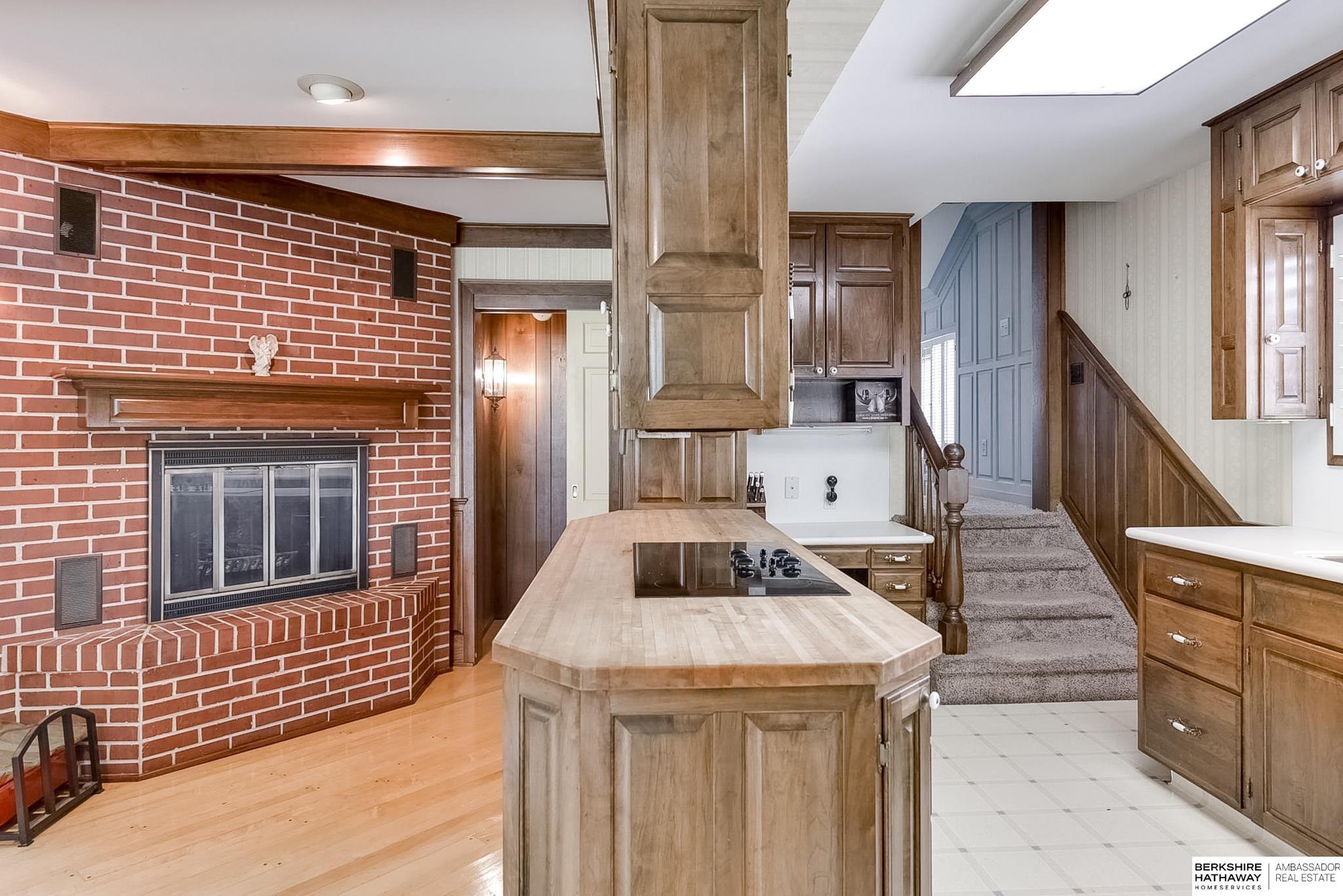 Council Bluffs, Iowa 51503, United States, 3 Bedrooms Bedrooms, ,3 BathroomsBathrooms,Residential,Active,44277