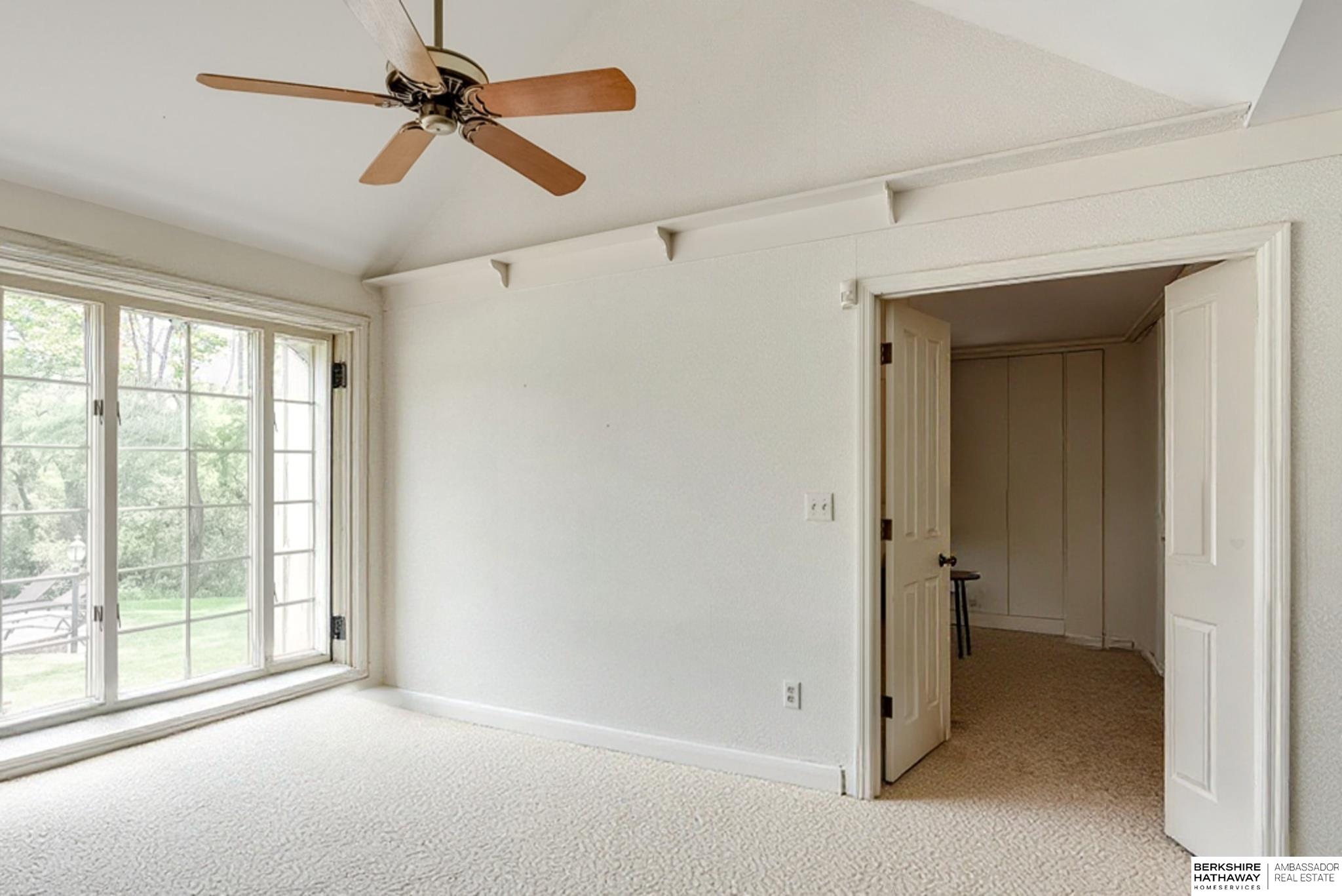 Council Bluffs, Iowa 51503, United States, 3 Bedrooms Bedrooms, ,3 BathroomsBathrooms,Residential,Active,44277