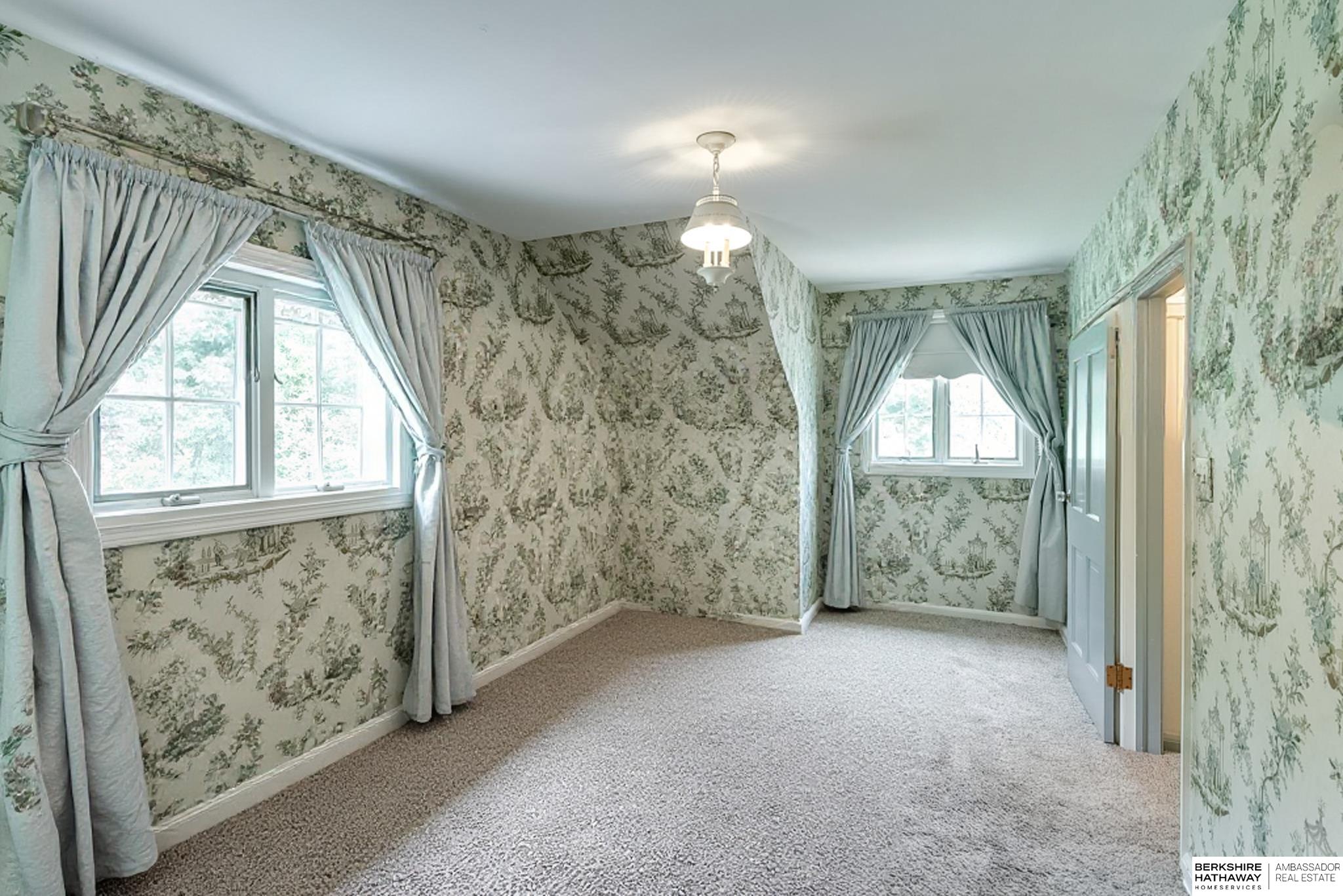 Council Bluffs, Iowa 51503, United States, 3 Bedrooms Bedrooms, ,3 BathroomsBathrooms,Residential,Active,44277