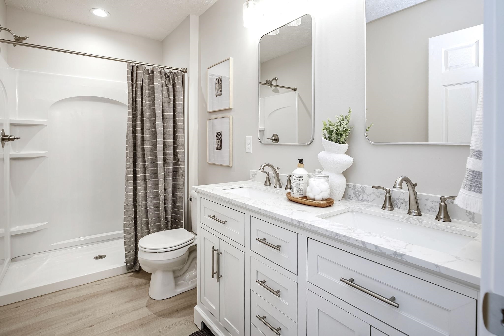 Omaha, Nebraska 68117, United States, 4 Bedrooms Bedrooms, ,4 BathroomsBathrooms,Residential,Active,89767