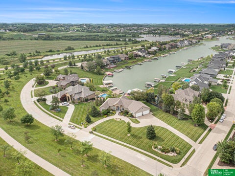 Photo of 17808 S Reflection Avenue, Bennington, NE 68007 (MLS # 22611212)