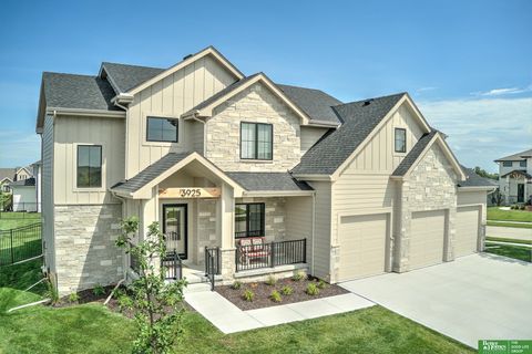 Photo of 3925 S 211 Street, Elkhorn, NE 68022 (MLS # 22529635)