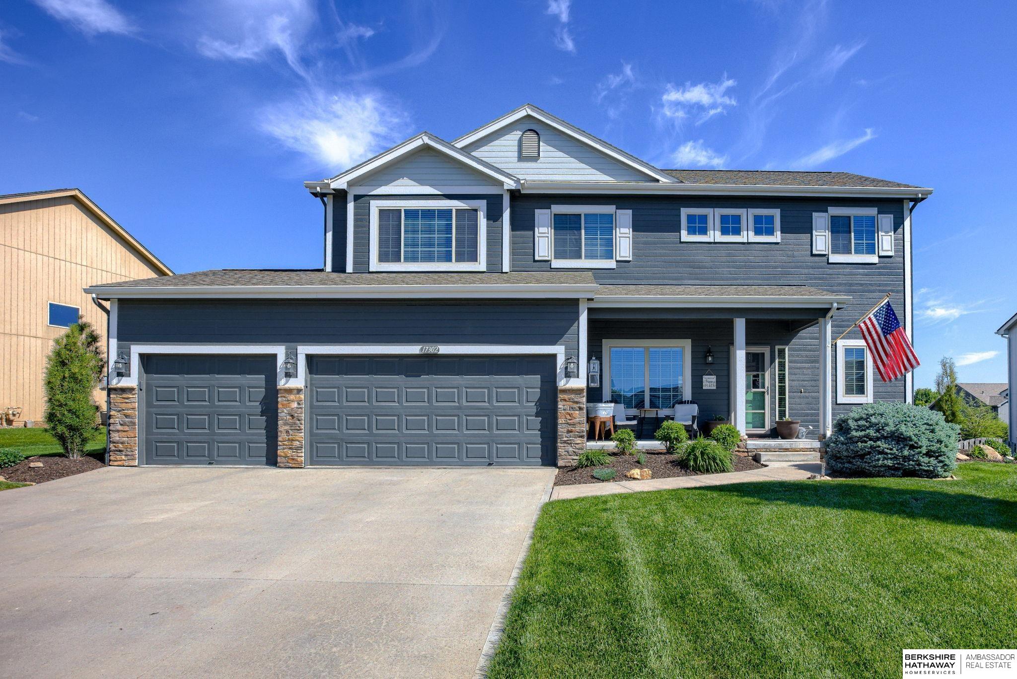 Omaha, Nebraska 68116, United States, 4 Bedrooms Bedrooms, ,3 BathroomsBathrooms,Residential,Active,177962