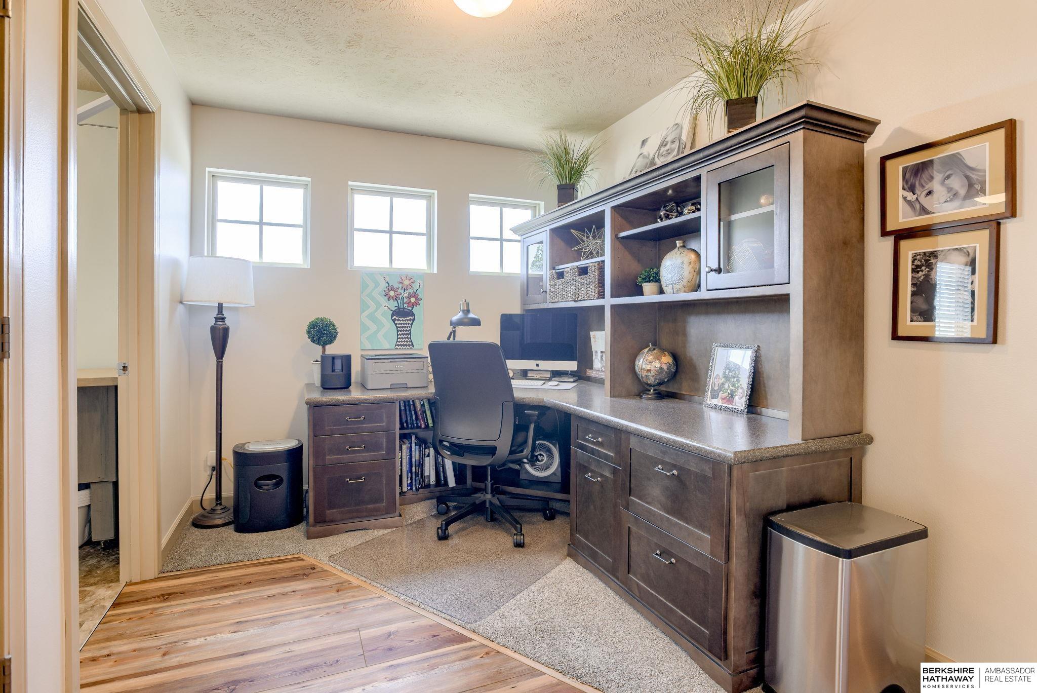 Omaha, Nebraska 68116, United States, 4 Bedrooms Bedrooms, ,3 BathroomsBathrooms,Residential,Active,177962