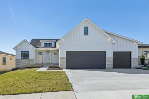 Photo of 3306 S 212th Street, Elkhorn, NE 68022 (MLS # 22533961)