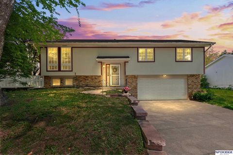 Photo of 5021 S 149 Street, Omaha, NE 68137 (MLS # 22613999)