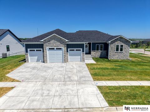 Photo of 9520 Delano Drive, Lincoln, NE 68516 (MLS # 22617127)