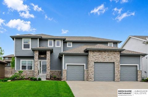 Photo of 8126 S 196 Street, Gretna, NE 68028 (MLS # 22619372)
