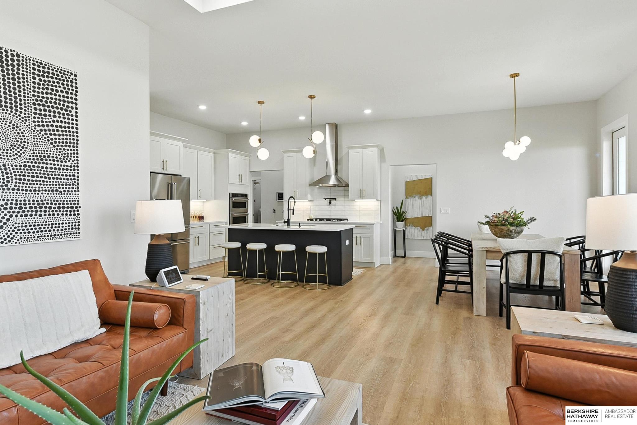 Gretna, Nebraska 68028, United States, 4 Bedrooms Bedrooms, ,3 BathroomsBathrooms,Residential,Active,169007