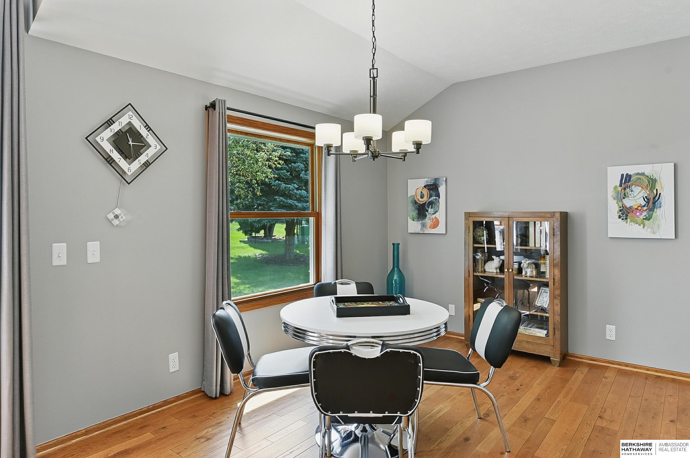 La Vista, Nebraska 68128, United States, 3 Bedrooms Bedrooms, ,2 BathroomsBathrooms,Residential,Pending,157355