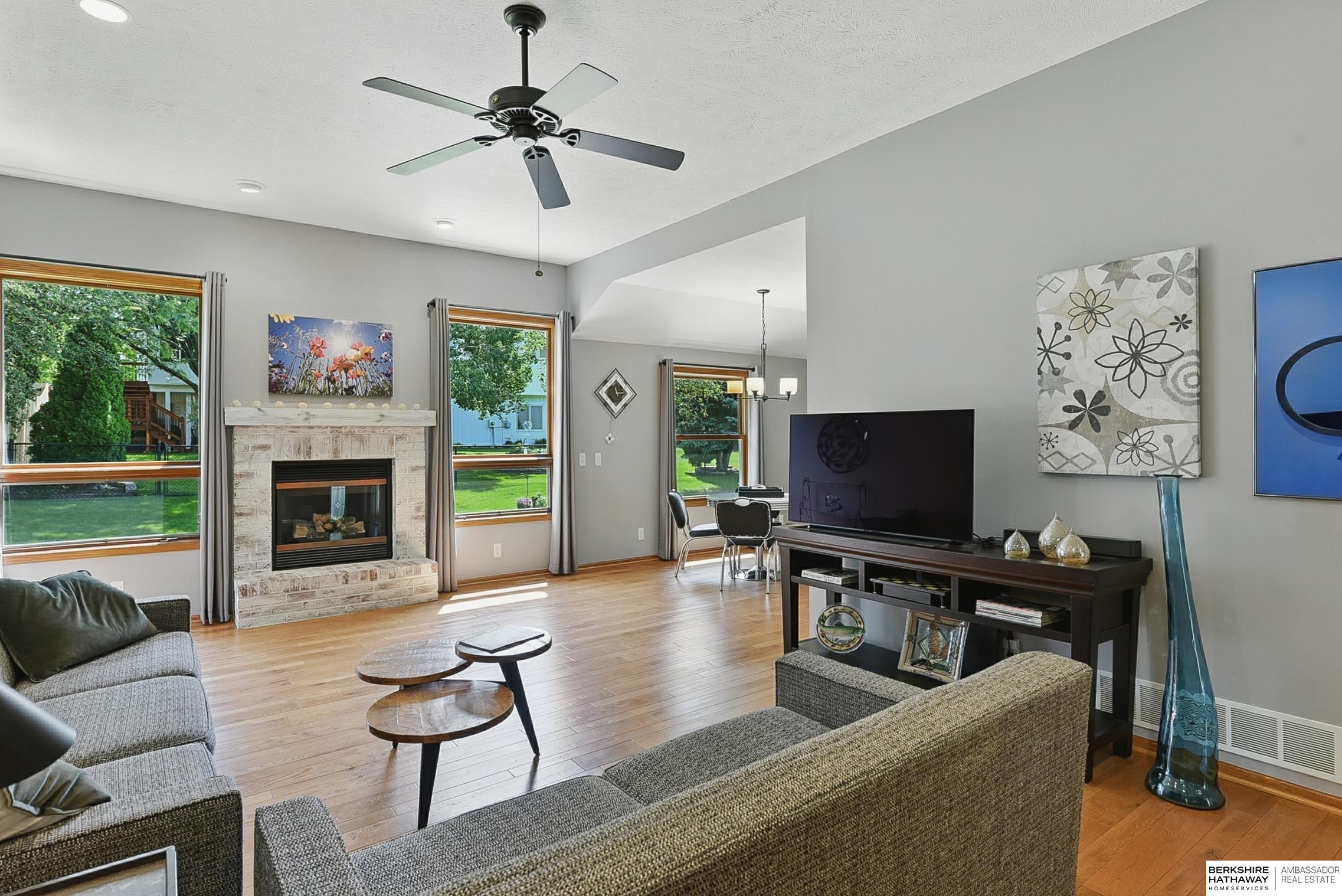 La Vista, Nebraska 68128, United States, 3 Bedrooms Bedrooms, ,2 BathroomsBathrooms,Residential,Pending,157355