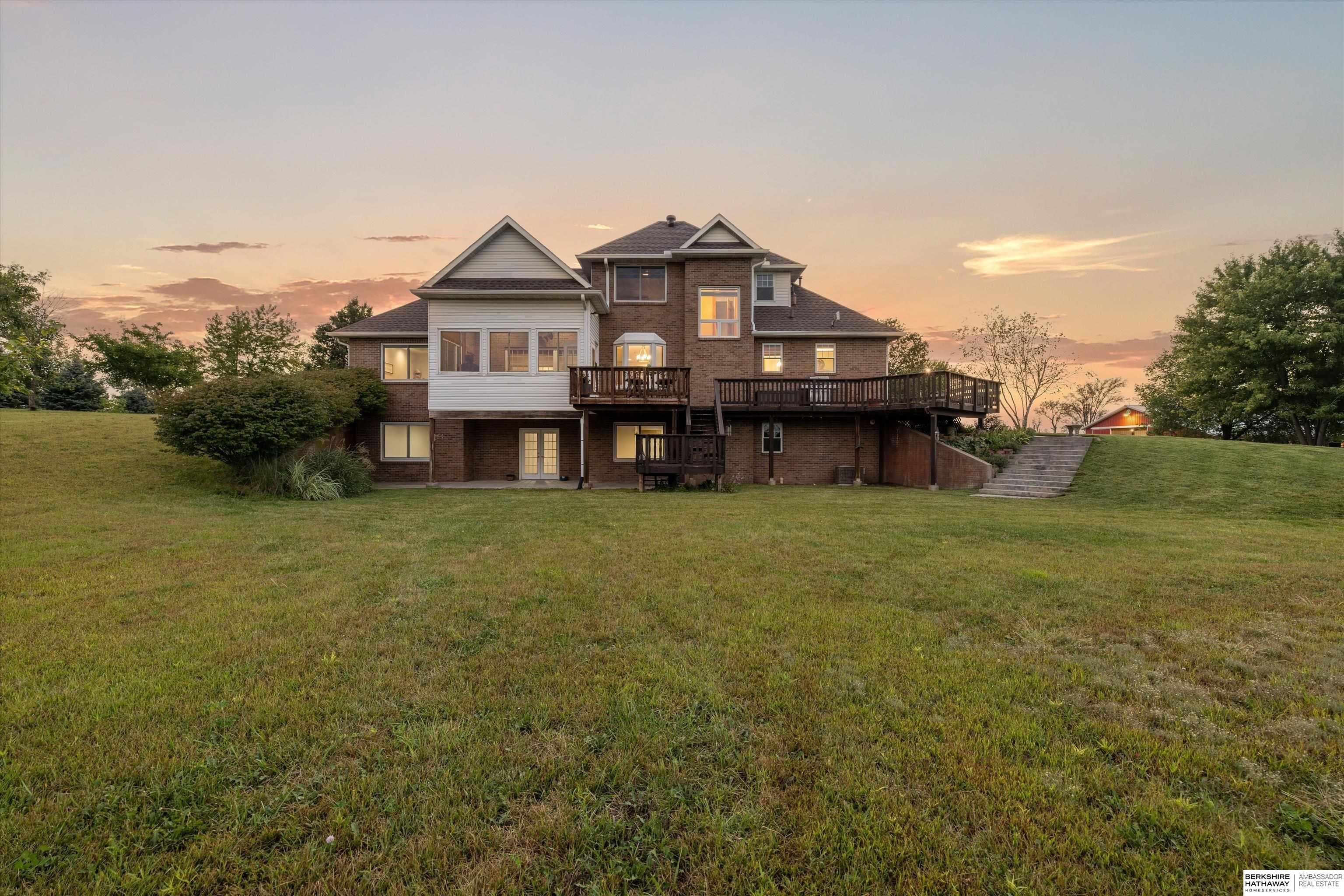 561 S 26th Road