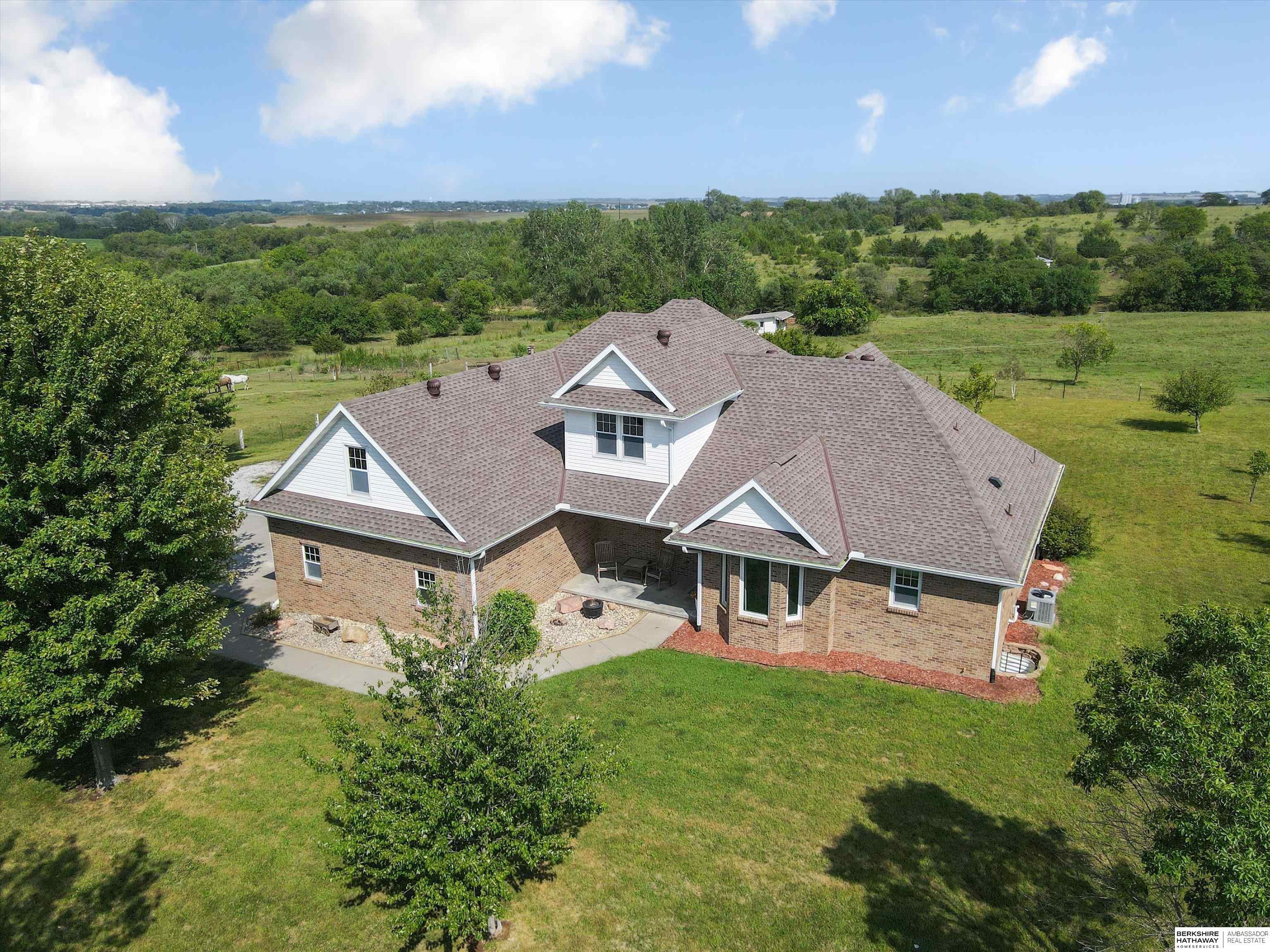 561 S 26th Road