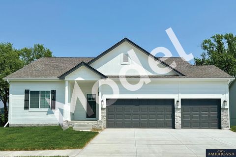 Photo of 10702 Portage Drive, Papillion, NE 68046 (MLS # 22424679)