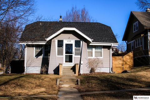 Photo of 4338 Cass Street, Omaha, NE 68131 (MLS # 22601656)