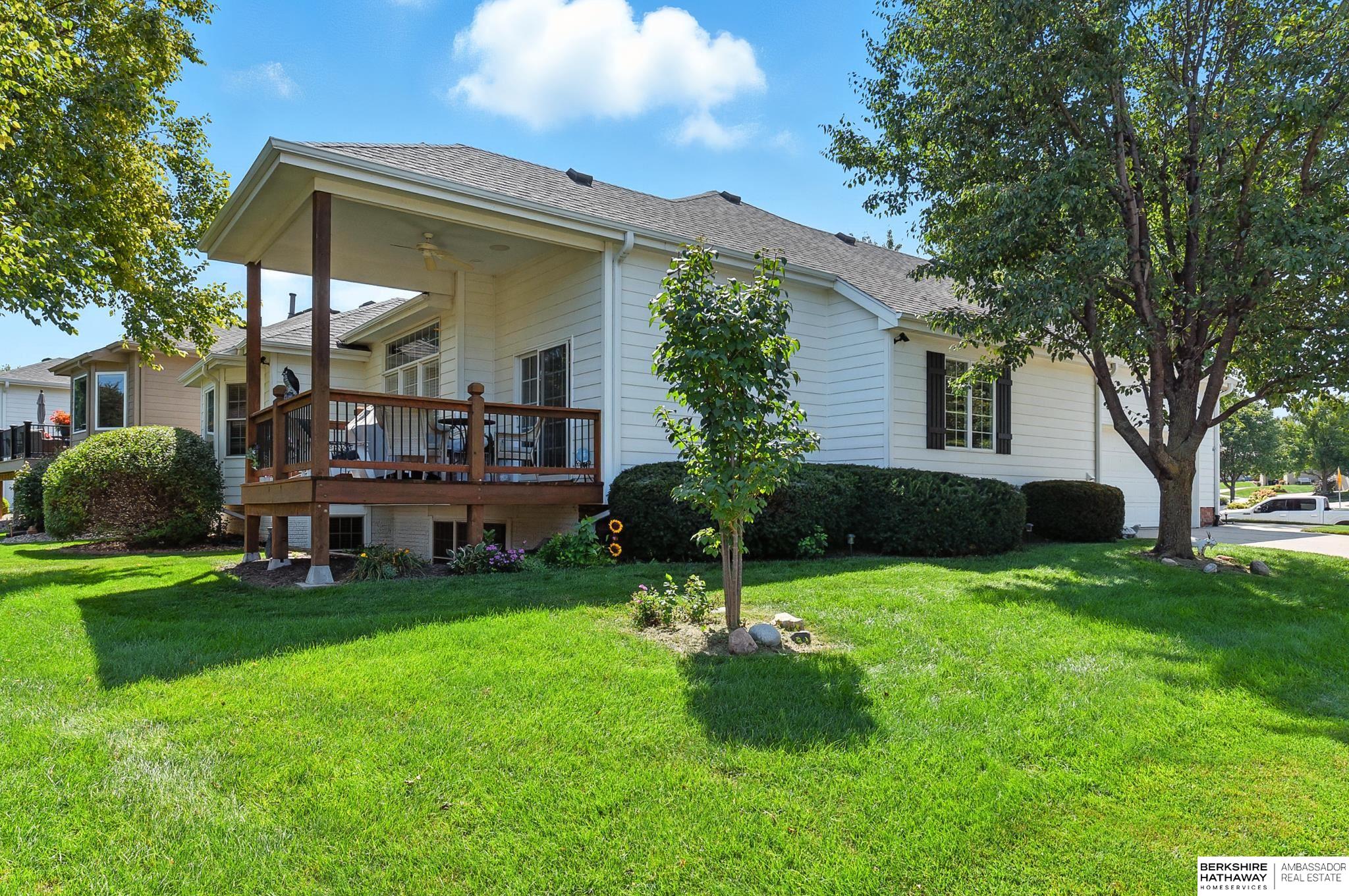 Omaha, Nebraska 68135, United States, 4 Bedrooms Bedrooms, ,3 BathroomsBathrooms,Residential,Pending,200860