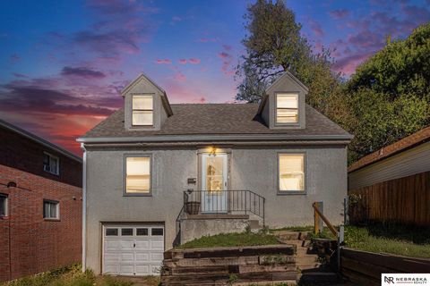 Photo of 4520 Lafayette Avenue, Omaha, NE 68132 (MLS # 22533412)