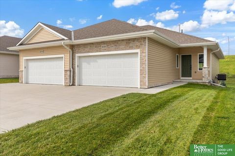 Photo of 8136 S 178th Street, Omaha, NE 68136 (MLS # 22416505)