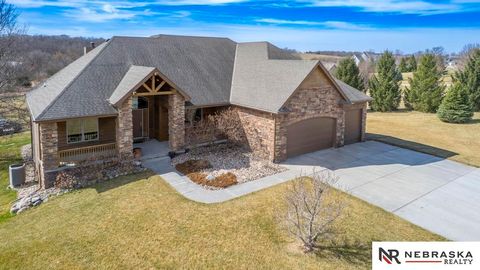 Photo of 6541 Russell Emmett Court, Papillion, NE 68133 (MLS # 22604102)