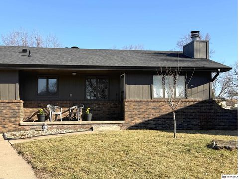 Photo of 7421 S 53rd Street, Omaha, NE 68157 (MLS # 22606767)