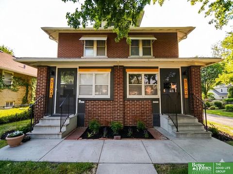 Photo of 3104 S 32 Avenue, Omaha, NE 68105 (MLS # 22608629)