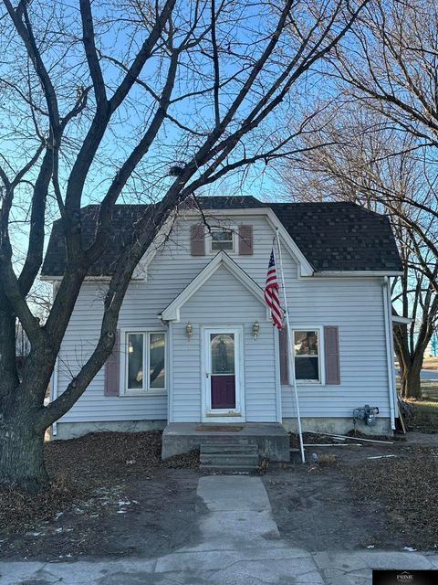 Photo of 1531 N York Avenue, York, NE 68467 (MLS # 22602981)