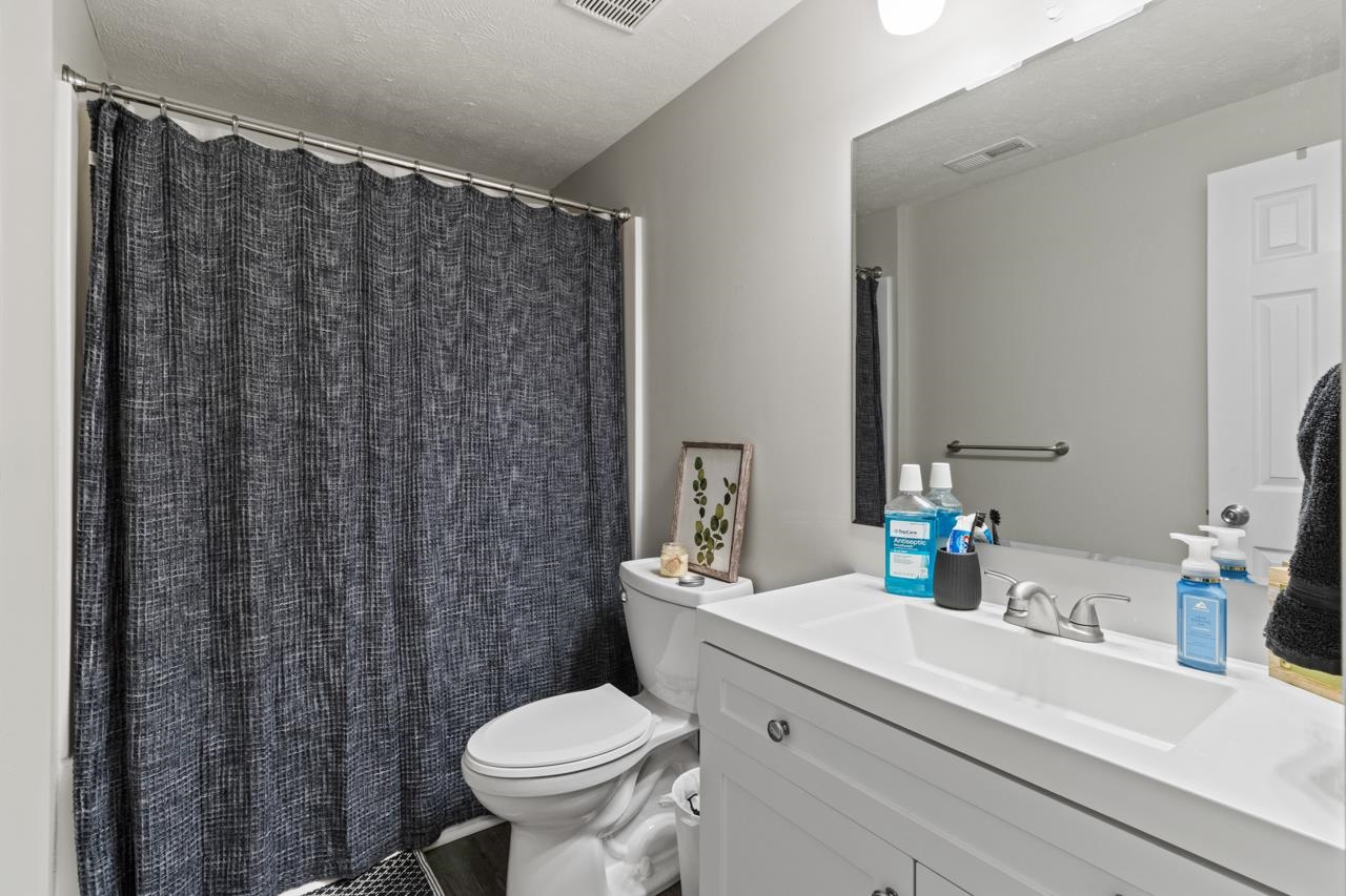 Plattsmouth, Nebraska 68048, United States, 3 Bedrooms Bedrooms, ,3 BathroomsBathrooms,Residential,Active,127309