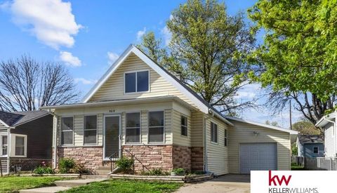 Photo of 5618 Dorcas Street, Omaha, NE 68106 (MLS # 22610890)