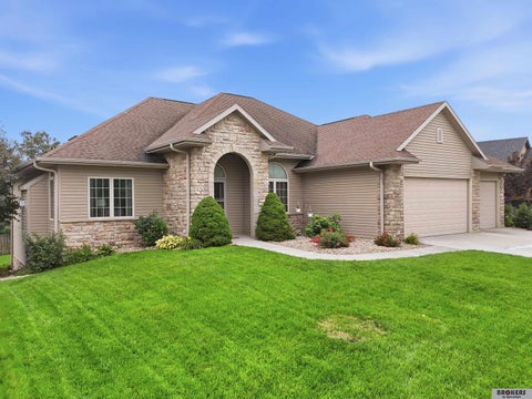 Photo of 2439 emily Lane, Lincoln, NE 68512 (MLS # 22626012)
