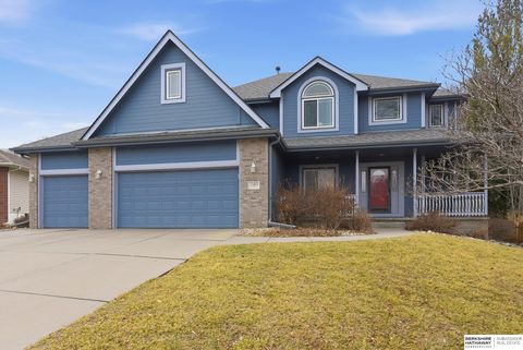 Photo of 11804 S 53rd Street, Papillion, NE 68133 (MLS # 22606290)